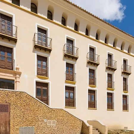 Palacio Matutano-dauden 酒店 4*
