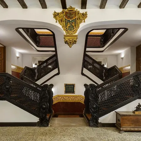 Palacio Matutano-dauden 酒店 4*