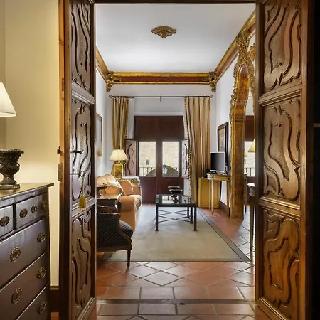 Palacio Matutano-dauden 酒店 4*